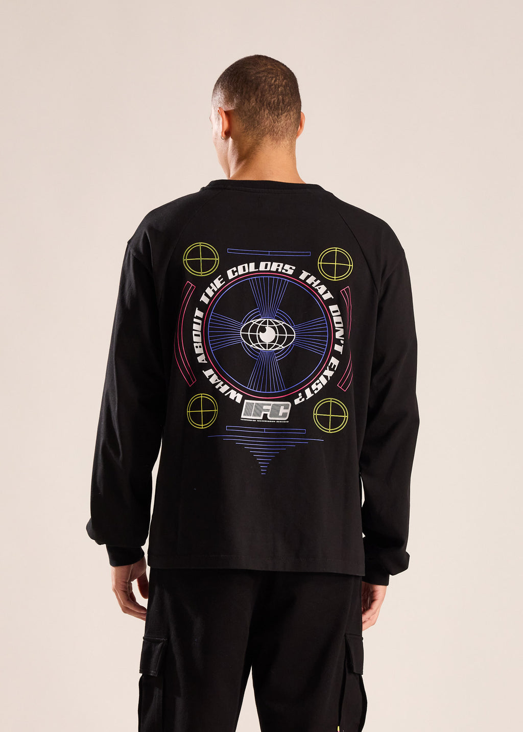 Screen Test Raglan Longsleeve